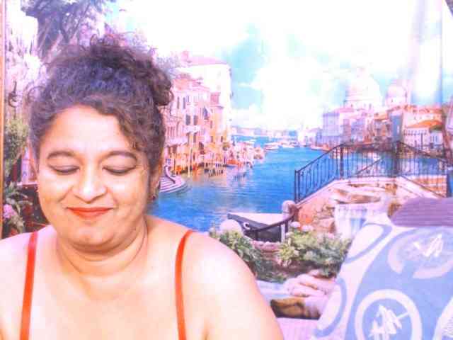 indianstar75 Live Webcam on BongaCams