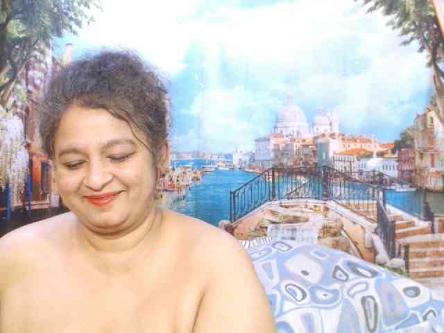 Indianstar75 webcam