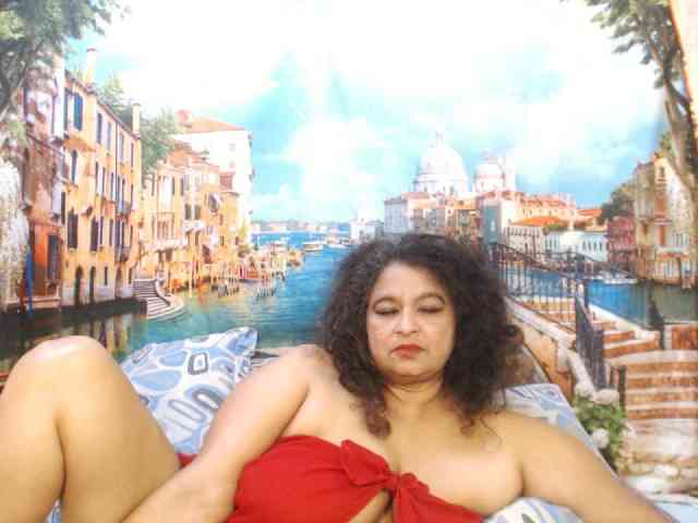 Indianstar75 webcam