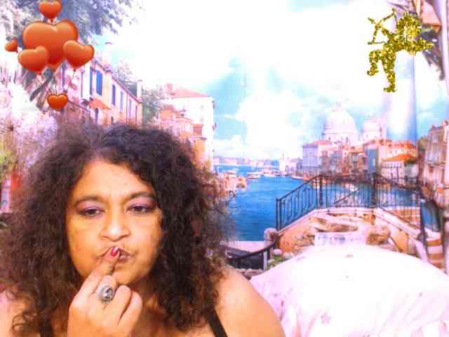 Indianstar75 webcam