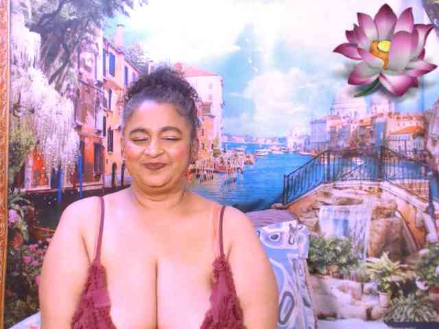 Indianstar75 webcam