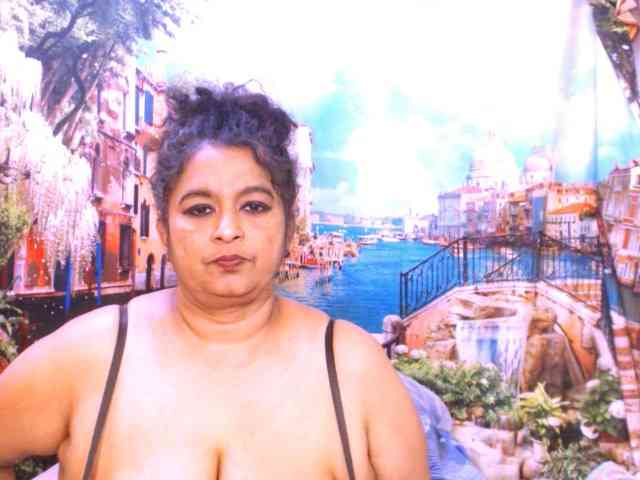 Indianstar75 webcam