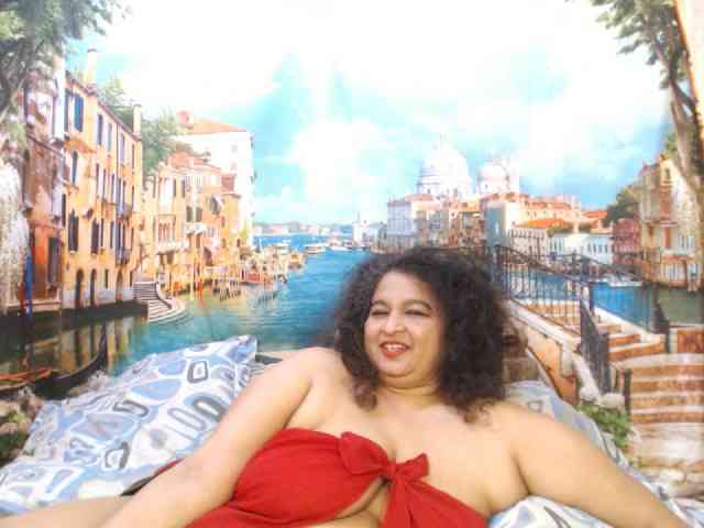 Indianstar75 webcam