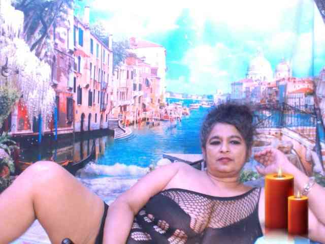 Indianstar75 webcam