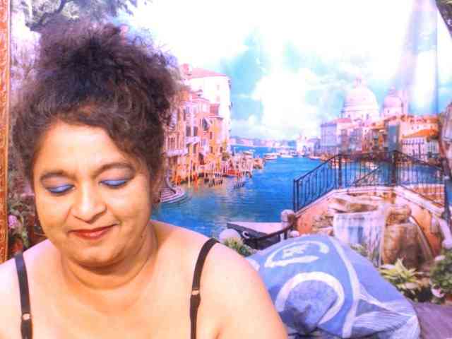 Indianstar75 webcam