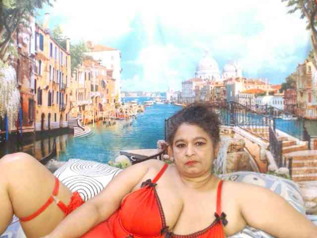 Indianstar75 webcam
