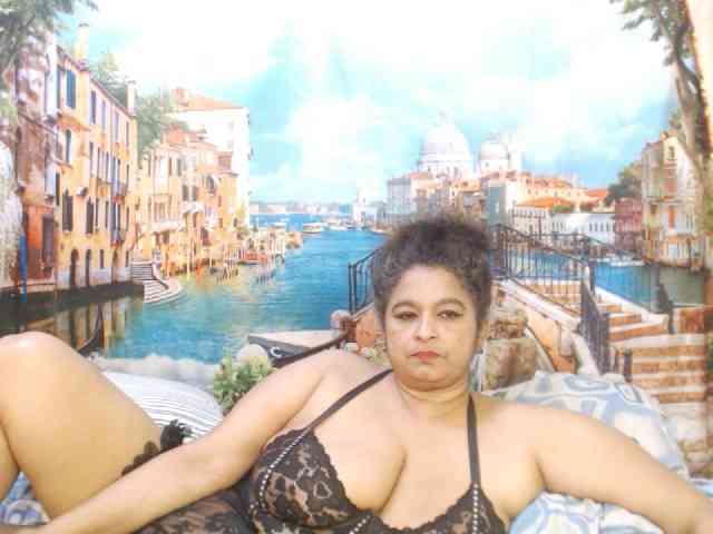 Indianstar75 webcam