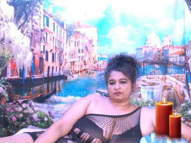 Indianstar75 webcam