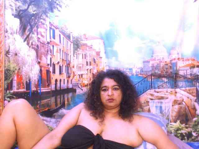 Indianstar75 webcam