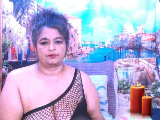 Indianstar75 webcam