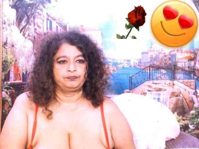 Indianstar75 webcam