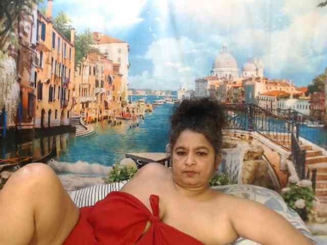 Indianstar75 webcam