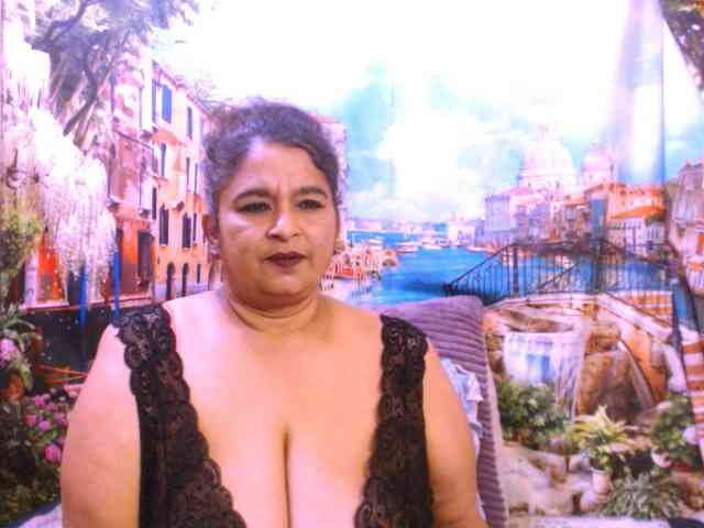 Indianstar75 webcam