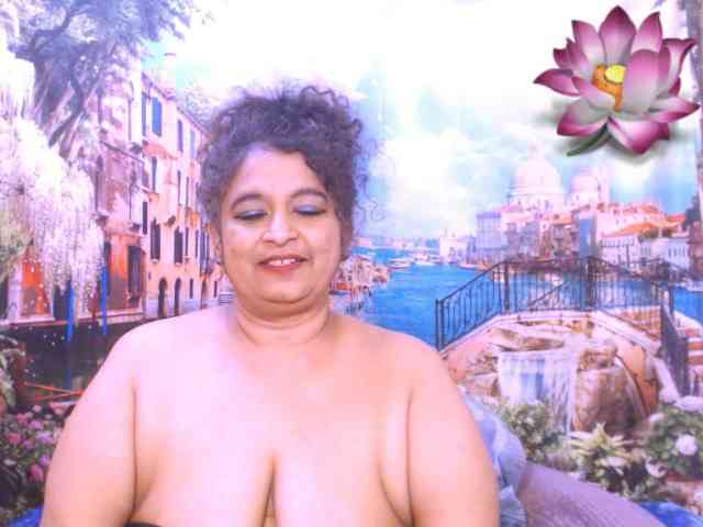 Indianstar75 webcam