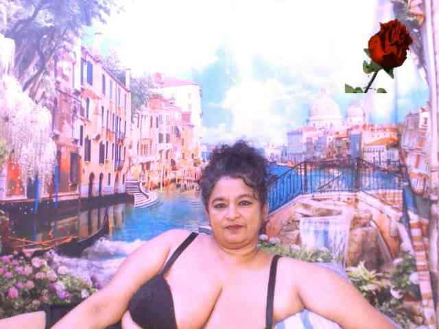 Indianstar75 webcam