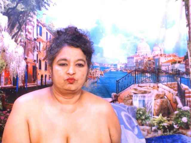 Indianstar75 webcam