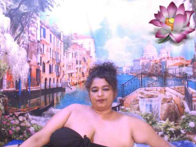 Indianstar75 webcam