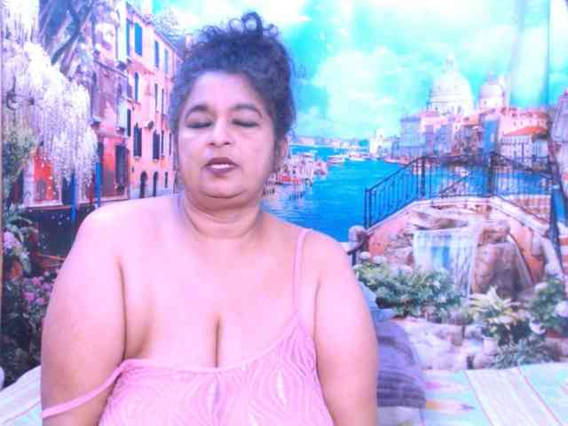 Indianstar75 webcam
