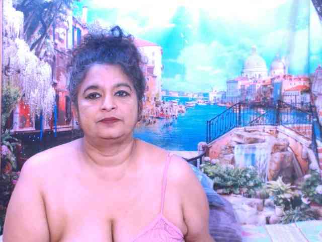 Indianstar75 webcam
