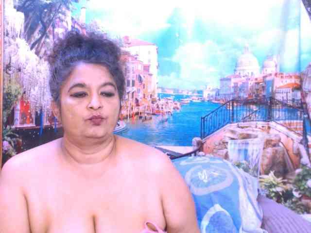 Indianstar75 webcam