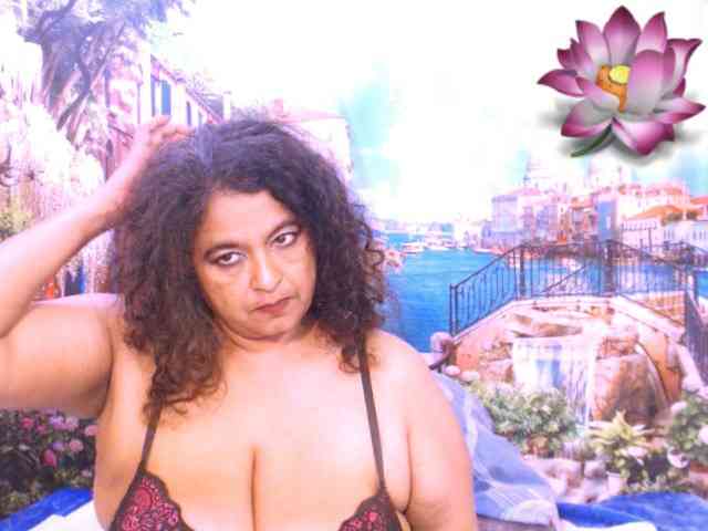 indianstar75's webcam live show