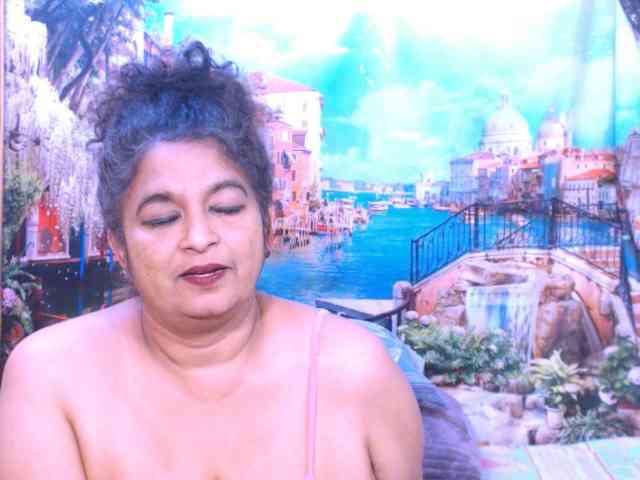 Indianstar75 webcam
