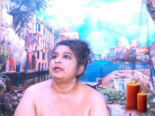 Indianstar75 webcam