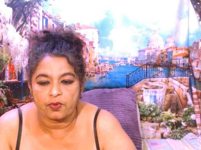 Indianstar75 webcam