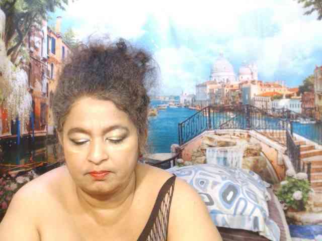 Indianstar75 webcam