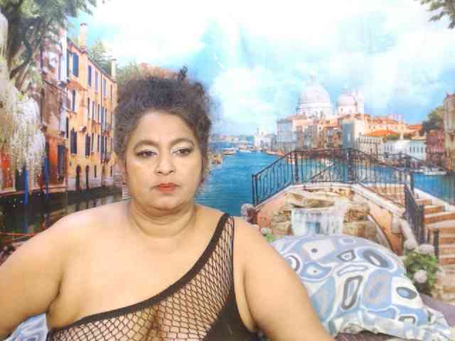 Indianstar75 webcam
