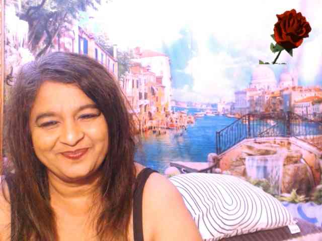Indianstar75 webcam