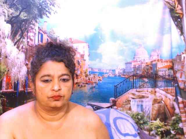 Indianstar75 webcam