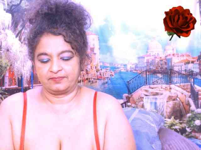 Indianstar75 webcam