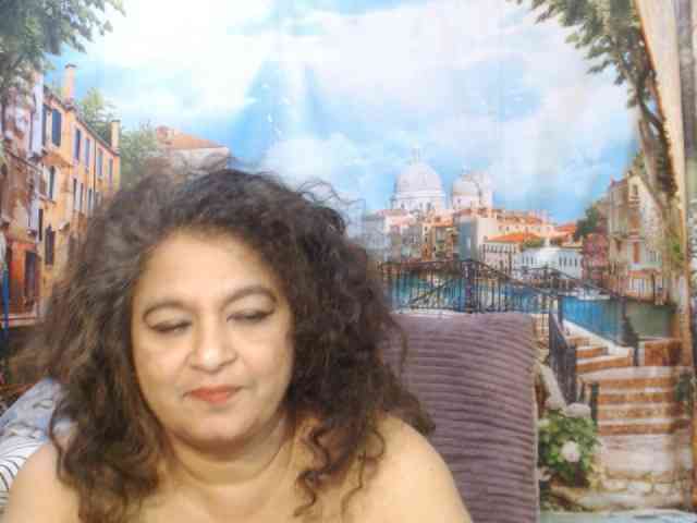 Indianstar75 webcam