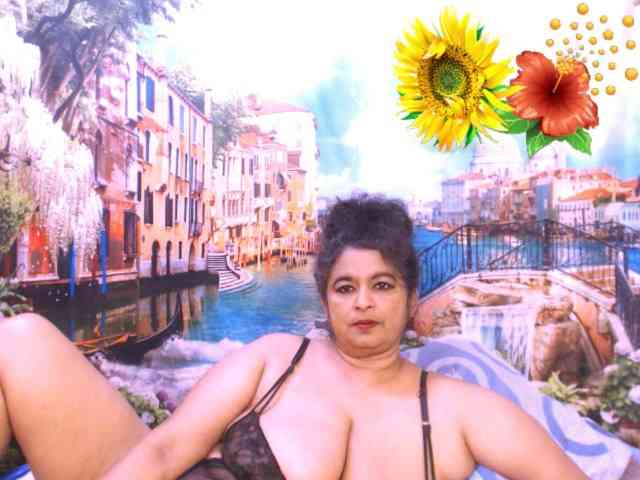 Indianstar75 webcam