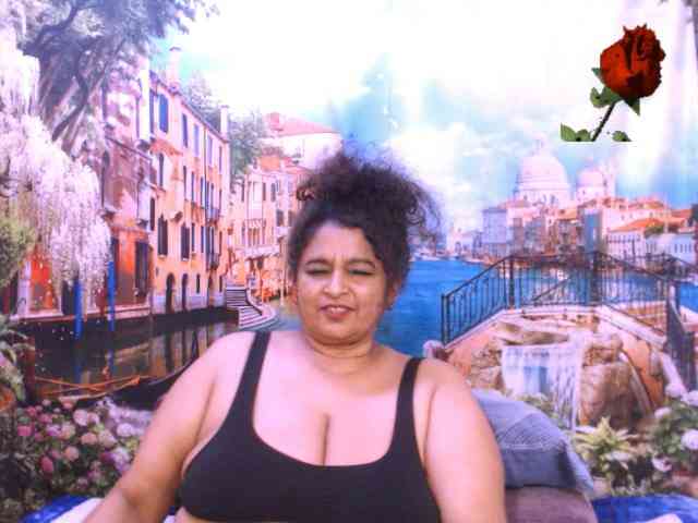 Indianstar75 webcam