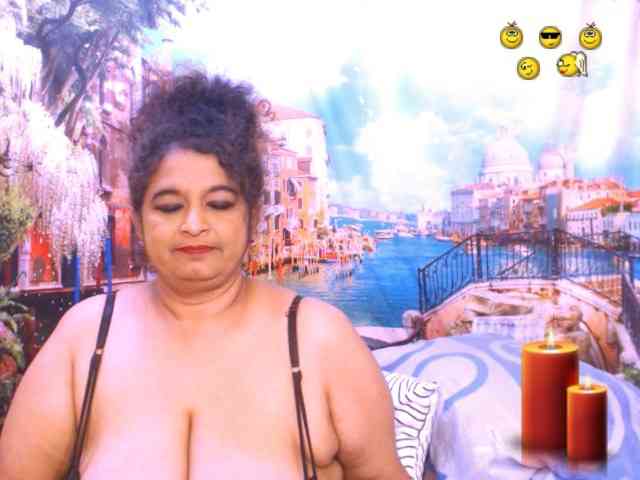 Indianstar75 webcam