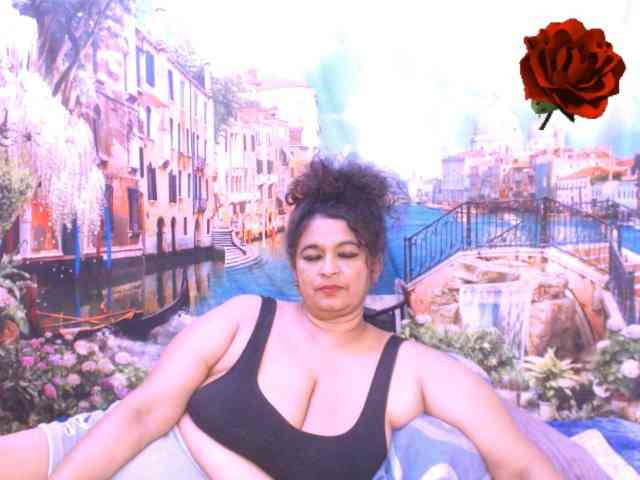 Indianstar75 webcam