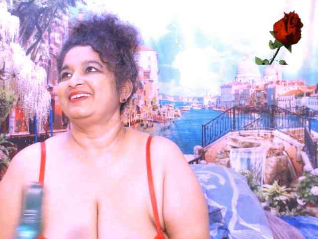 Indianstar75 webcam