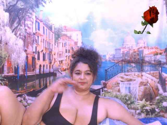 Indianstar75 webcam
