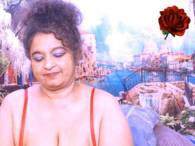 Indianstar75 webcam