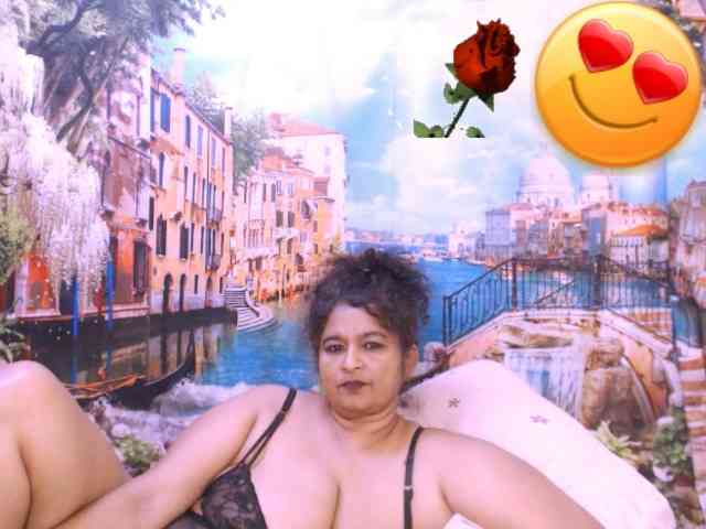 Indianstar75 webcam