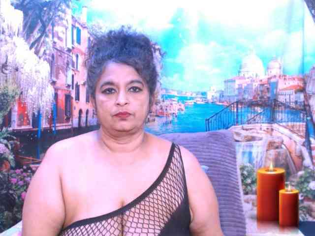 Indianstar75 webcam