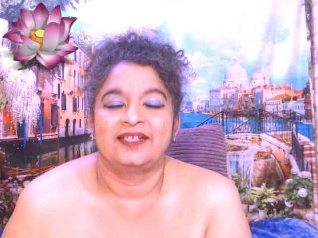 Indianstar75 webcam