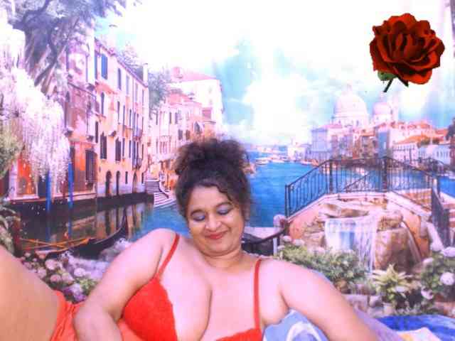 Indianstar75 webcam