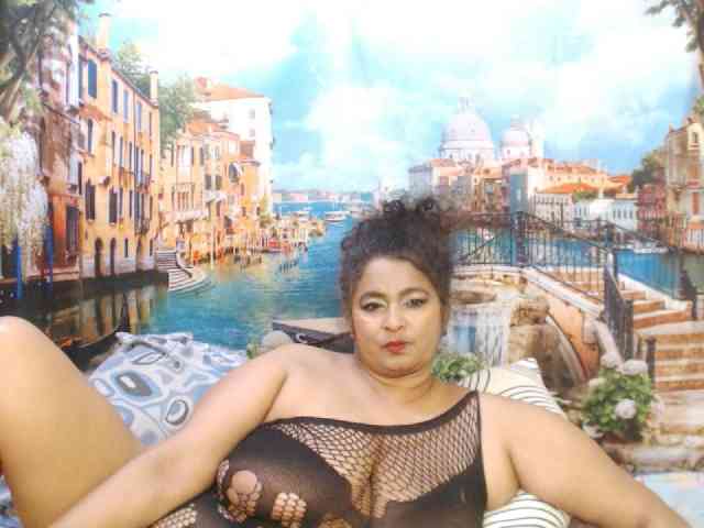 Indianstar75 webcam