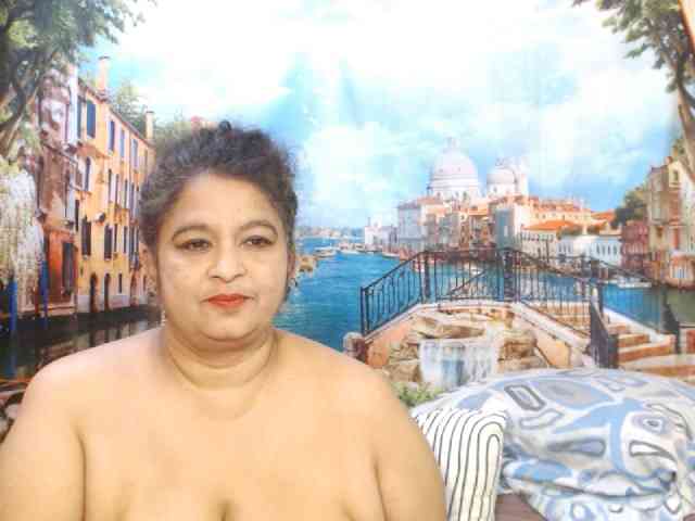Indianstar75 webcam