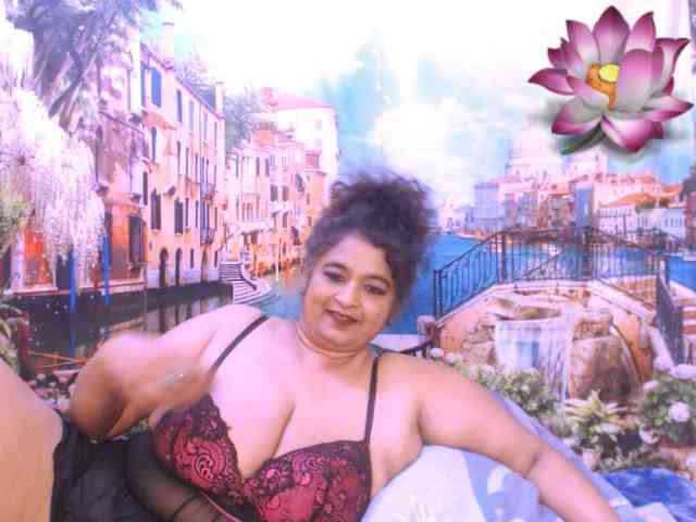 Indianstar75 webcam
