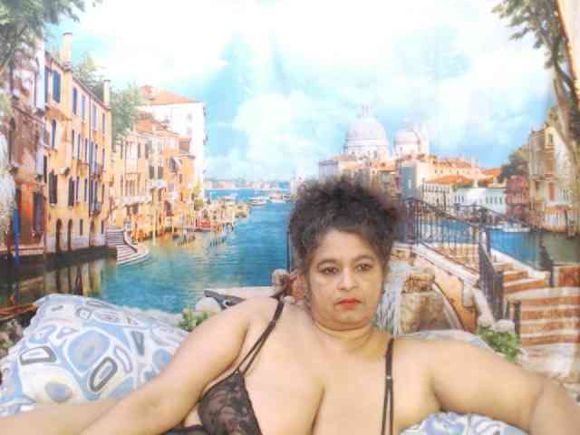 Indianstar75 webcam