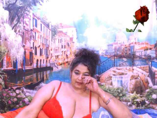 Indianstar75 webcam